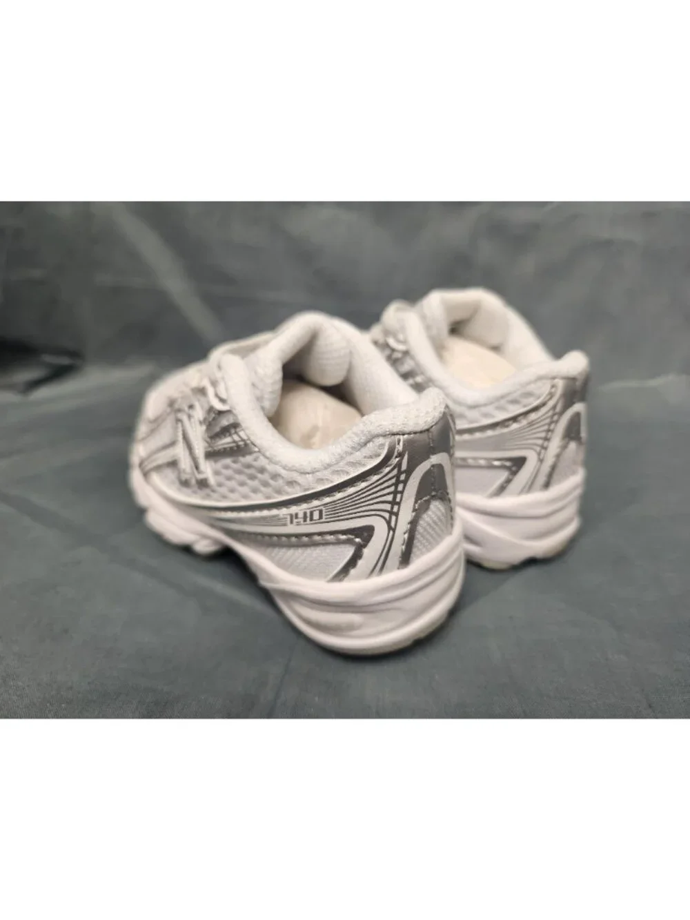 New Balance Toddlers 740 Bungee Lace Sneakers IZ740WM White Size 9 NEW NO BOX!